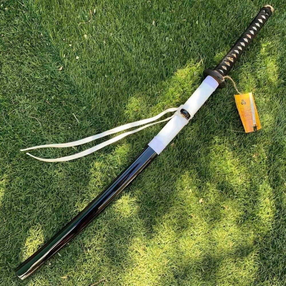 hattori-hanzo-kill-bill-budd-samurai-japanese-katana-sword.jpg